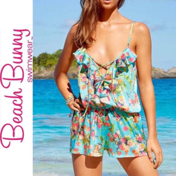 Beach Bunny Pants - Beach Bunny Bahama Mama floral satin romper, size S